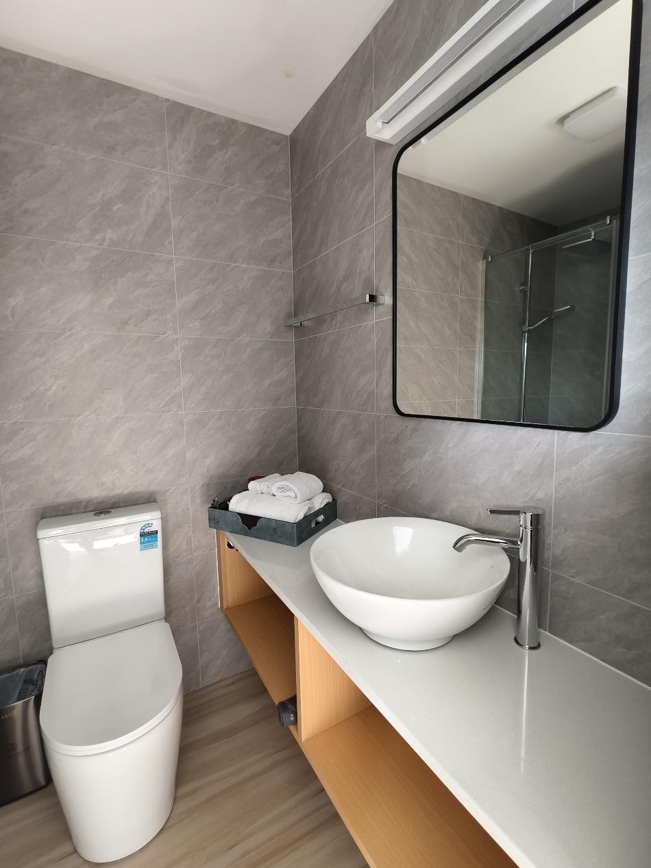 Deluxe Triple Studio –( Max 3 Guests, No Pets)