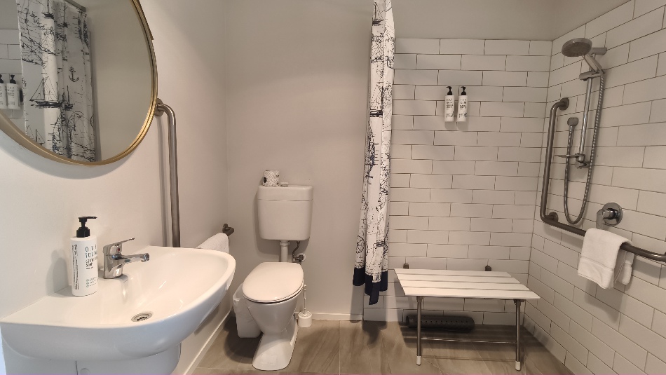 Deluxe Accessible Triple Studio (Max 3 guests, No Pets)